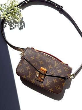 Louis Vuitton Pochette Metis East West Brown Monogram Crossbody Bag